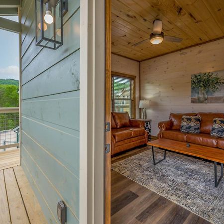 Osprey Nest Cottage Modern New Cabin Pigeon Forge Zewnętrze zdjęcie