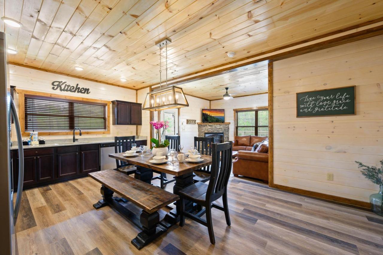 Osprey Nest Cottage Modern New Cabin Pigeon Forge Zewnętrze zdjęcie