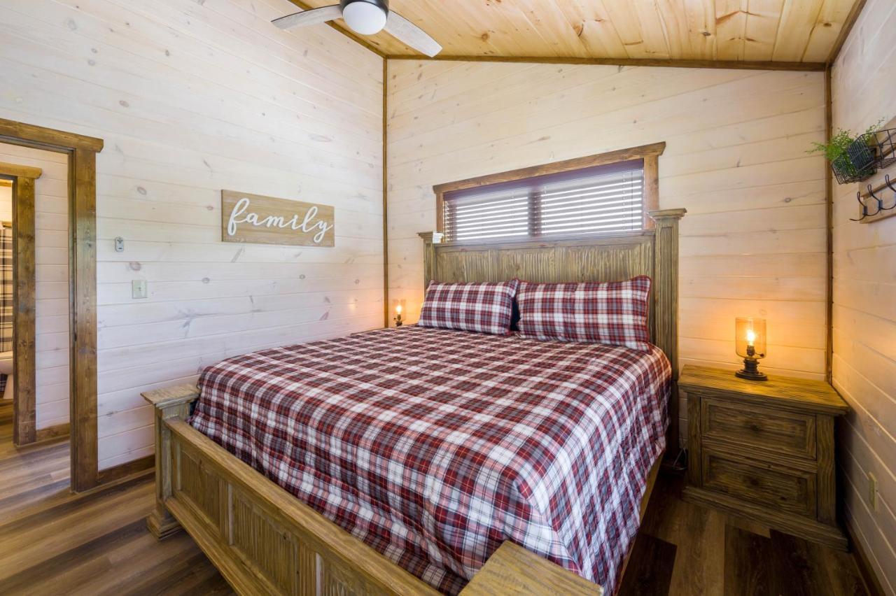 Osprey Nest Cottage Modern New Cabin Pigeon Forge Zewnętrze zdjęcie